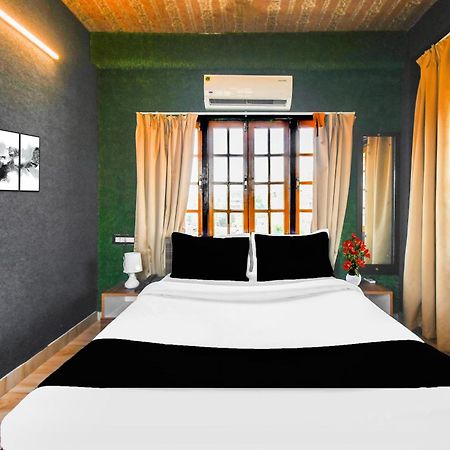Super Hotel O Champasari Siliguri Formerly Four Fox Suits Panchanai Екстер'єр фото