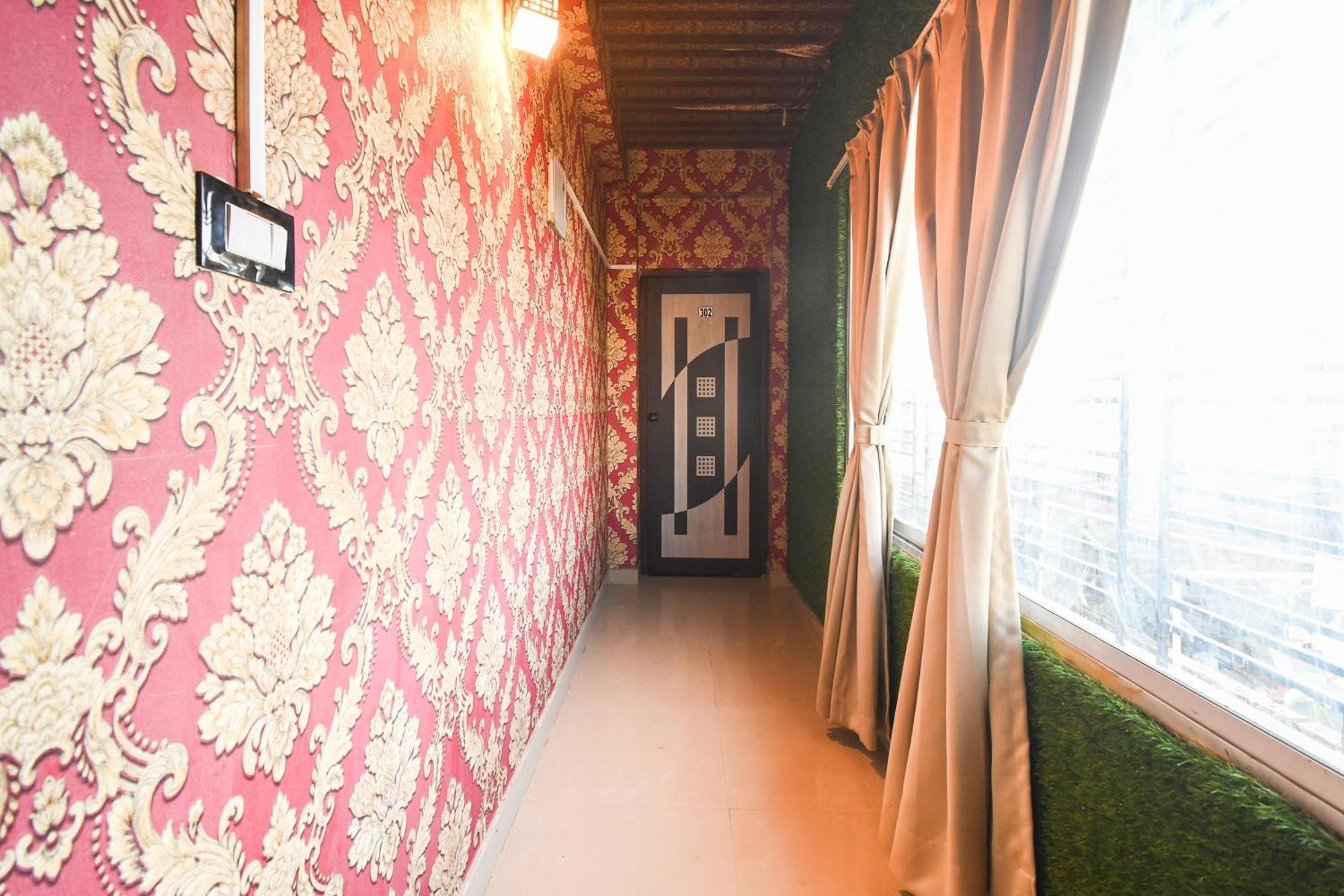 Super Hotel O Champasari Siliguri Formerly Four Fox Suits Panchanai Екстер'єр фото