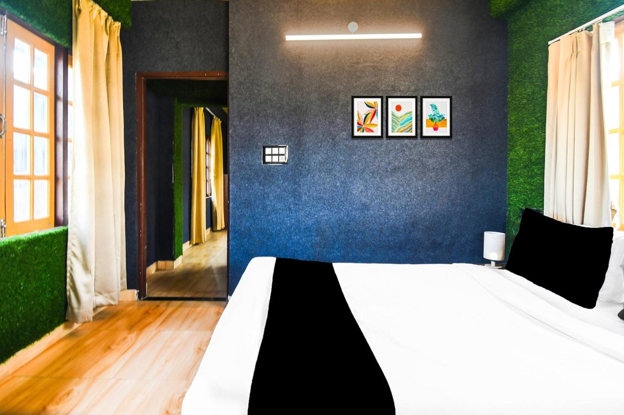 Super Hotel O Champasari Siliguri Formerly Four Fox Suits Panchanai Екстер'єр фото